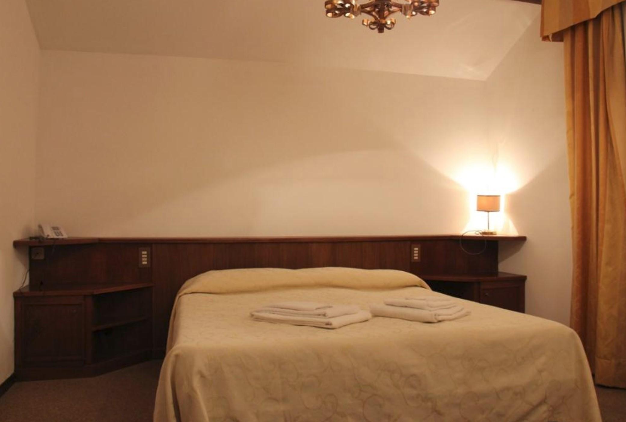 Hotel Capannina กอร์ตินาดัมเปซโซ ภายนอก รูปภาพ