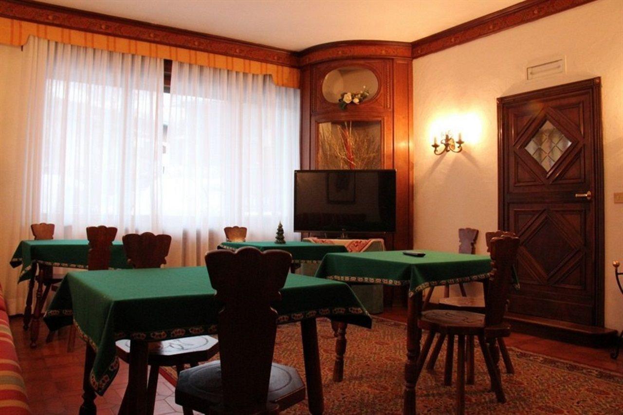 Hotel Capannina กอร์ตินาดัมเปซโซ ภายนอก รูปภาพ