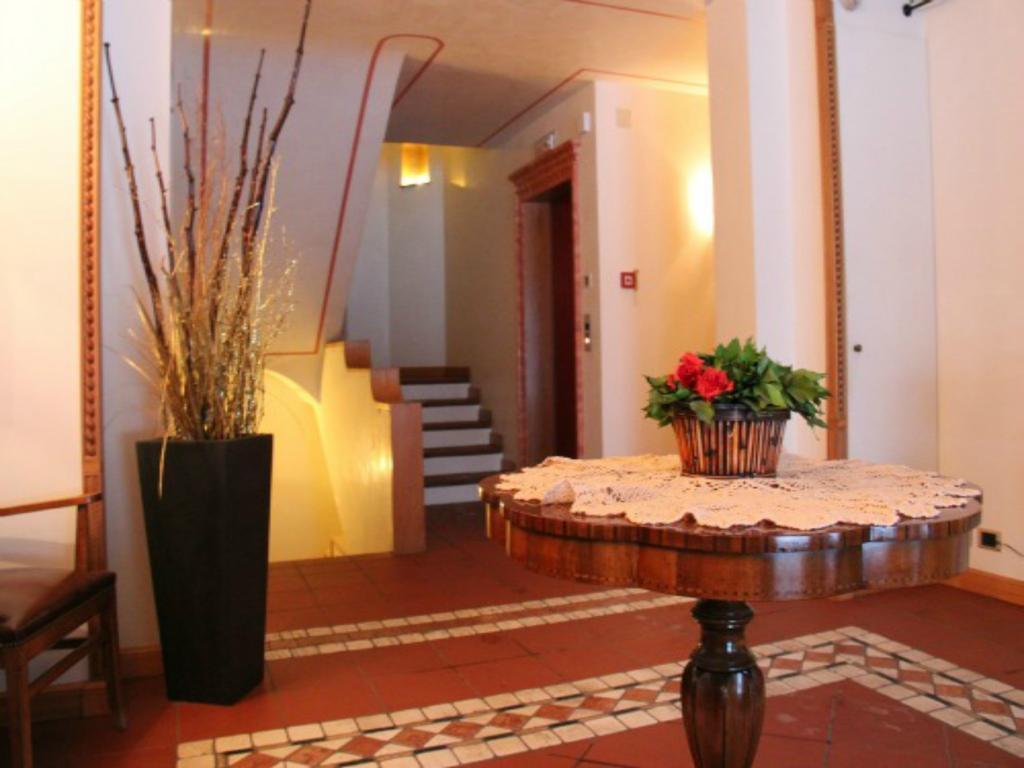 Hotel Capannina กอร์ตินาดัมเปซโซ ภายนอก รูปภาพ