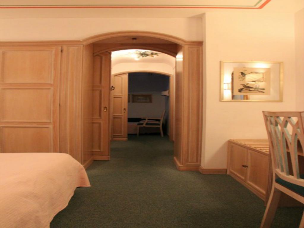 Hotel Capannina กอร์ตินาดัมเปซโซ ห้อง รูปภาพ